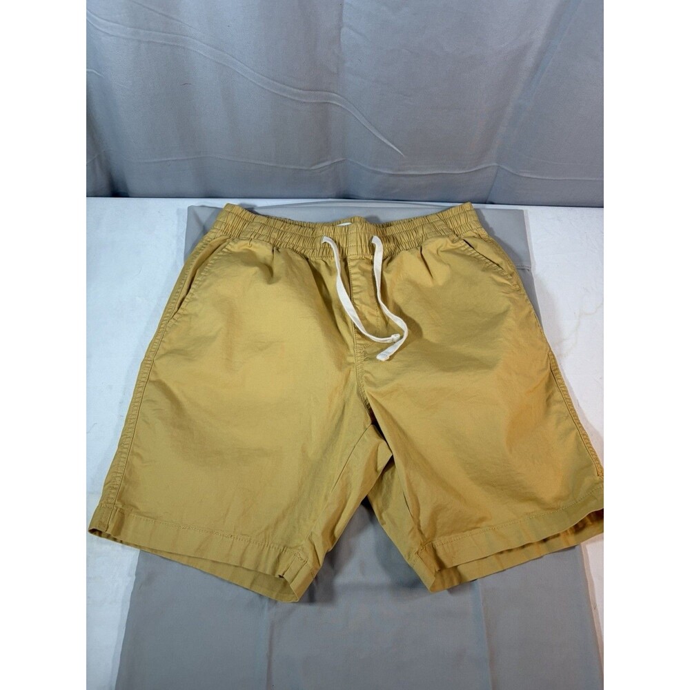 Old Navy Classic Chino Shorts Mens Size Medium Yellow EUC